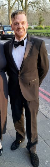 53dddb78-7de9-4b4b-aa47-f03c6c5ccfb0